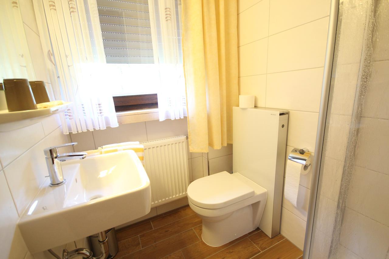Fruhstuckshotel Grillenburg Фульда Екстер'єр фото