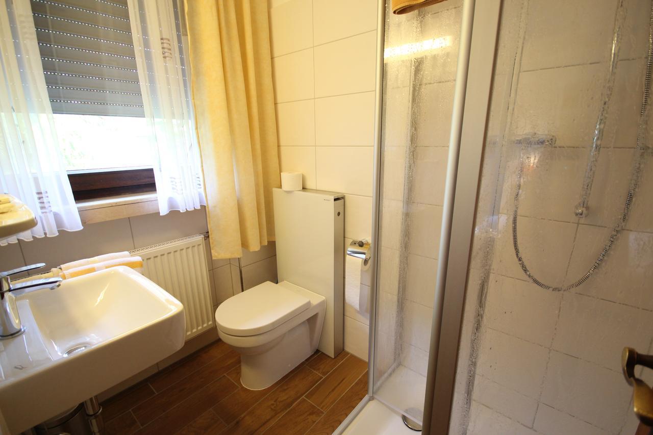 Fruhstuckshotel Grillenburg Фульда Екстер'єр фото